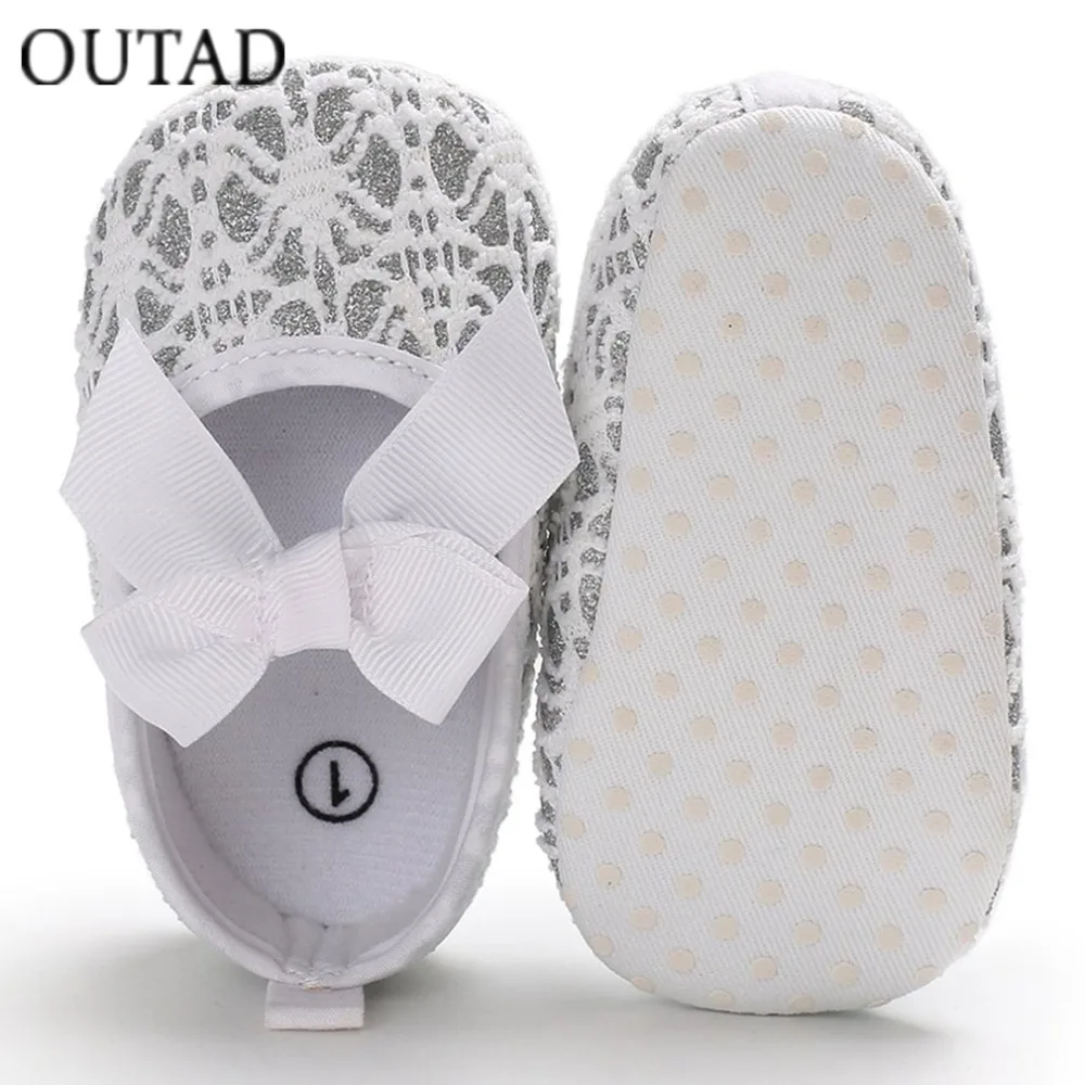 OUTAD/Обувь для новорожденных девочек; модные детские мокасины с кружевным бантом; мягкая подошва; нескользящая детская обувь для первых шагов