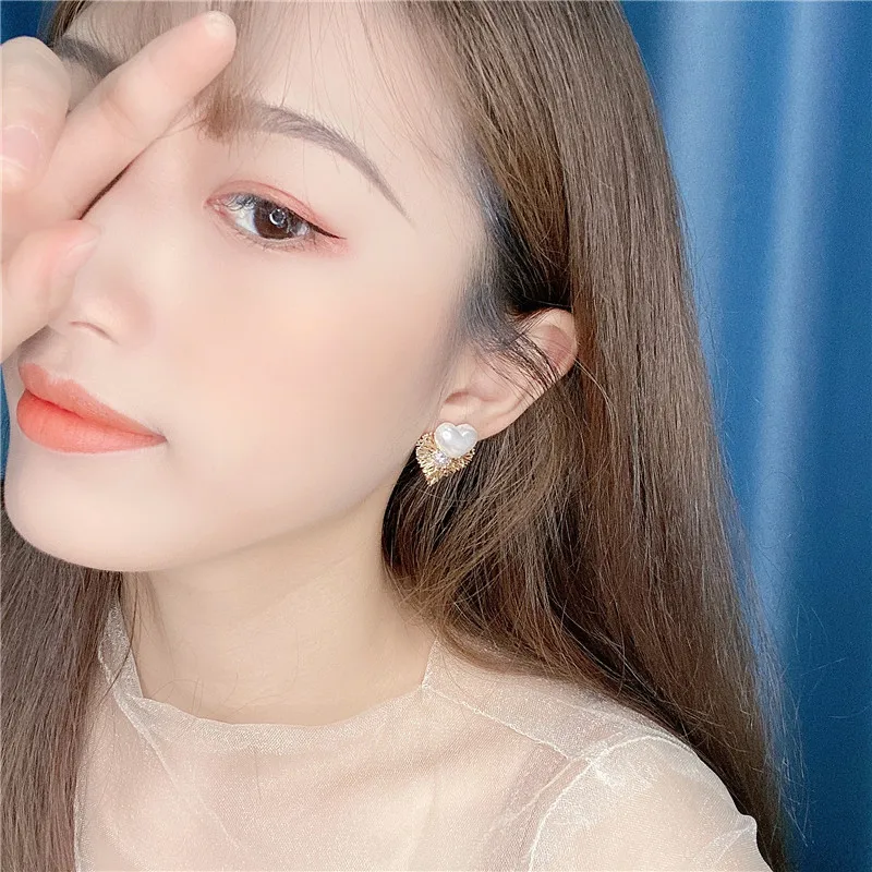 gold stud earrings women (2)