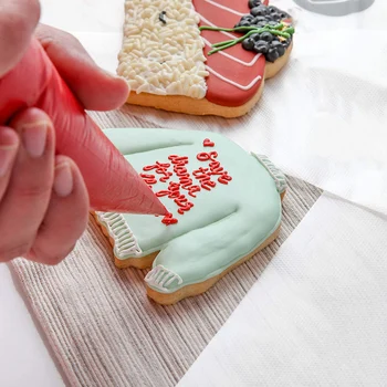 

100Pcs Disposable Cake Icing Bags Decorating Piping Bags Set for Cake Decorating Cupcake Decor SNO88