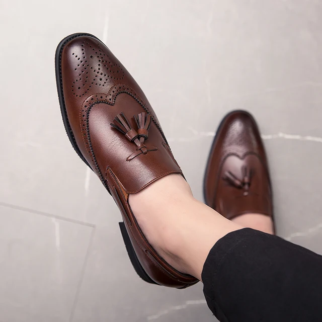 ZSAUAN Big Size 38-48 Men Brogue British Oxford Dress Shoes Male Gentleman PU Leather Footwear Flats Tassel Men Loafers cb5feb1b7314637725a2e7: Black|Brown
