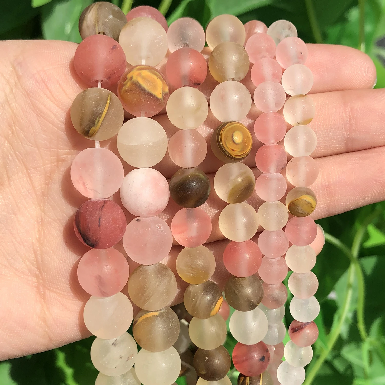 thumbnail image 1 of Cuentas de piedra mate natural pulidas con acabado mate, jaspe cebra rosa, ágatas, jades, howlitas, cuentas minerales para hacer joyas, pulseras DIY de 15'', 1 of 5