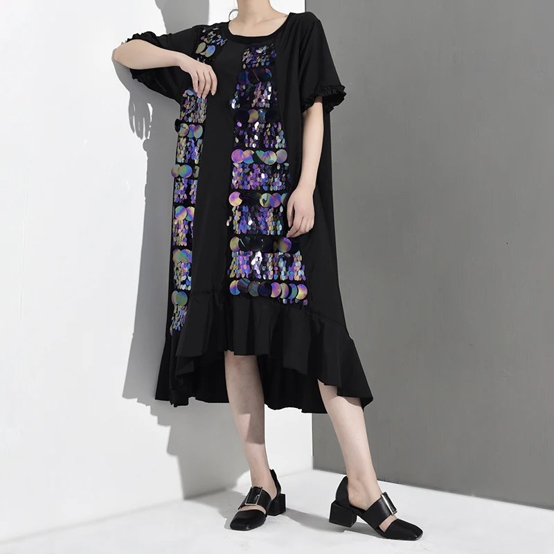 

[EAM] 2020 New Spring Summer Round Neck Short Sleeve Black Sequins Split Joint Long Big Size Dress Women Fashion Tide JR7550