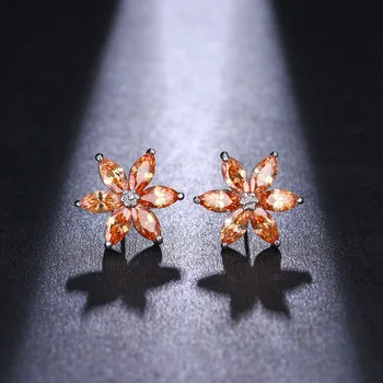 

Korean Fashion Temperament Generous Champagne Crystal Flower Petal Stud Earrings for Women Girls Party Gift Earring