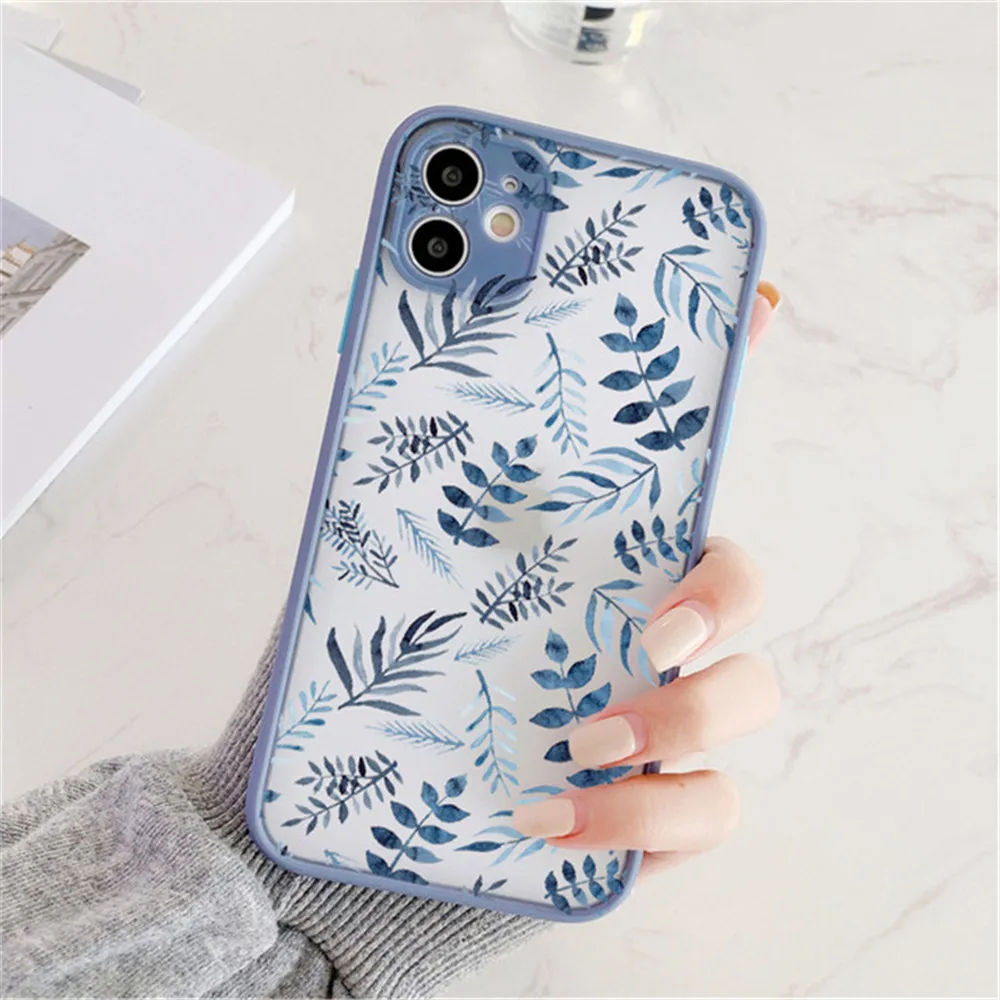 Vintage Leaves Flower Phone Case For iPhone 12 11 13 Pro Max 12Mini X XR XS Max 8 7 Plus SE 2020 Camera Protection Hard PC Coque iphone 13 pro max wallet case