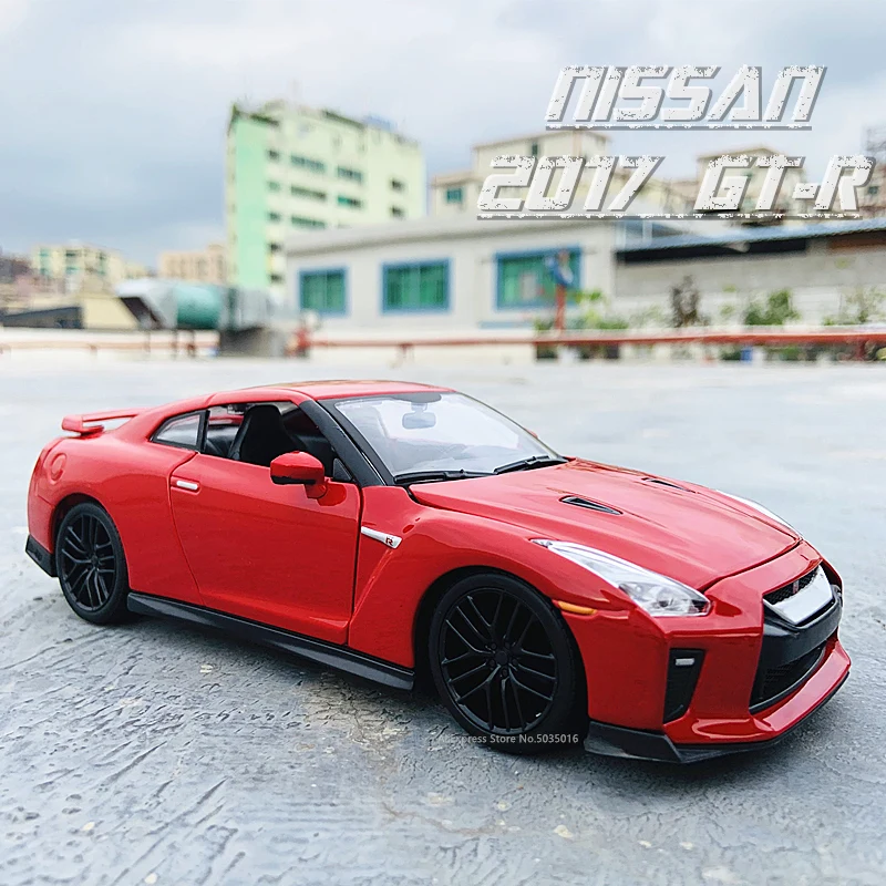 Модель автомобиля из сплава Bburago 1:24 2017 Nissan GTR декоративная коллекция игрушечные