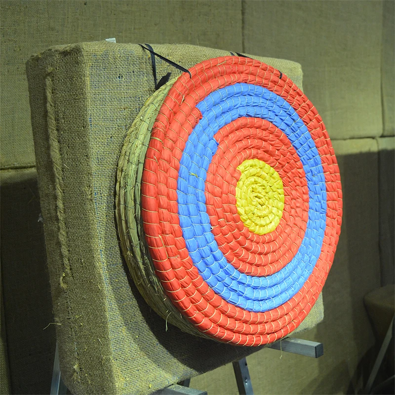 Cible de tir à l'arc en paille, arcs de tir extérieurs solides faits à la  main Tir aux fléchettes