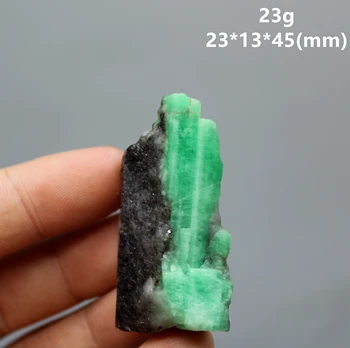 

100% Natural green emerald mineral gem-grade crystal specimens stones and crystals quartz crystals from china