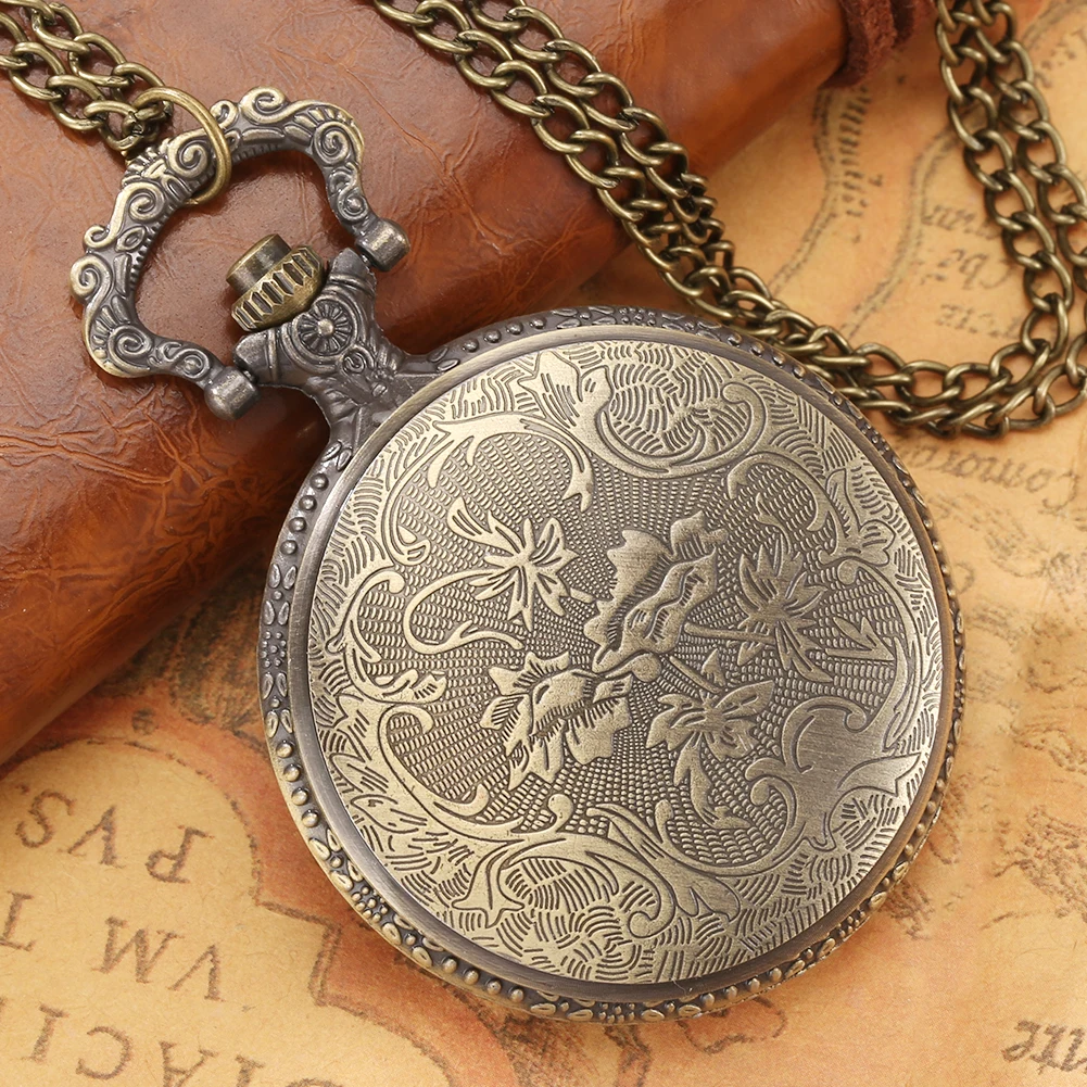 Retro B-29 Aircraft Quartz Pocket Watch Steampunk Retro Army Military Necklace Chain Watch Pendant Antique Gifts for Soldiers