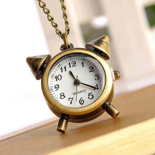 

New Style Pocket Watch Personalized & Creative Casual Modern And Trendy/women Quartz Watch South Korea Trend WOMEN'S Watch Retro