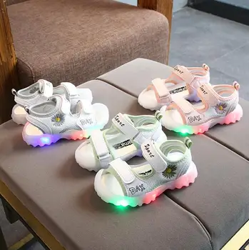 

Fashion Summer Children's LED Light Beach Sandals Casual Comfortable Flowers Flats For Girls Kid Beach Sandals