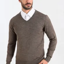 Шерстяной мужской трикотажный свитер Heyss с v-образным вырезом
