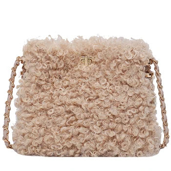 

2019 Winter Fashion New Messenger Bucket bag High quality Soft Plush Women's Designer Handbag Lock Chain Shoulder Messenger bags