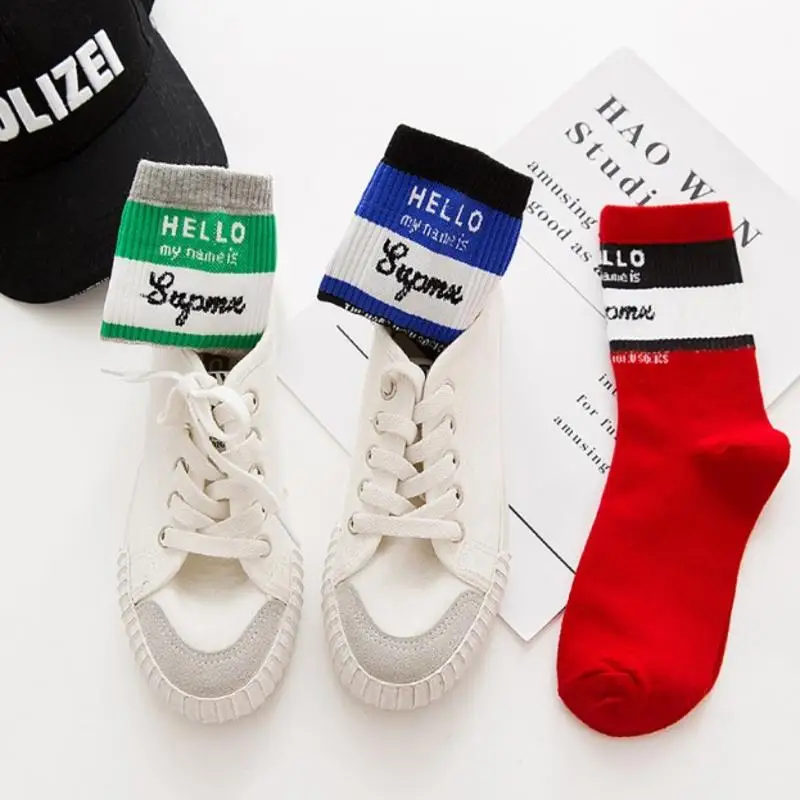 

New Couples In The Tube Cotton Socks Personality Letters Hip Hop Fashion Avant-garde Men And Women Socks