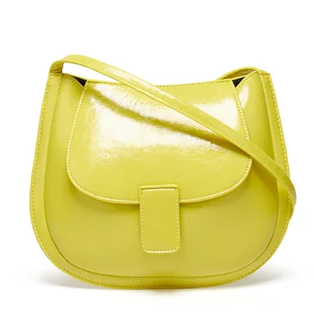 

2020 new saddle bag fashionable and versatile simple retro semicircular bag crossbite shoulder bag