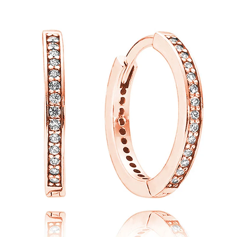 

Серьги-гвоздики женские из серебра 925 пробы с кристаллами