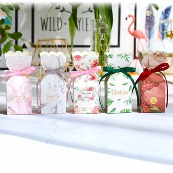 

New Christmas Gift Box with Ribbon Wedding Favors Decoration and Baby Shower Candy Boxes for Girl Boy Birthday Party Supplies