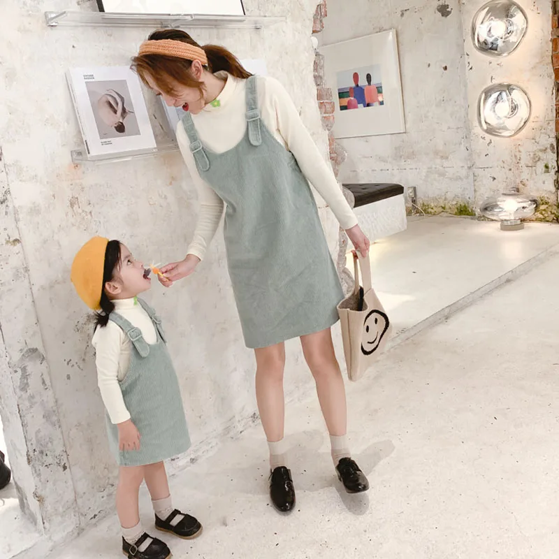 MILANCEL/платья для мамы и дочки; одинаковые комплекты для мамы и дочки; вельветовое платье без рукавов; семейный образ