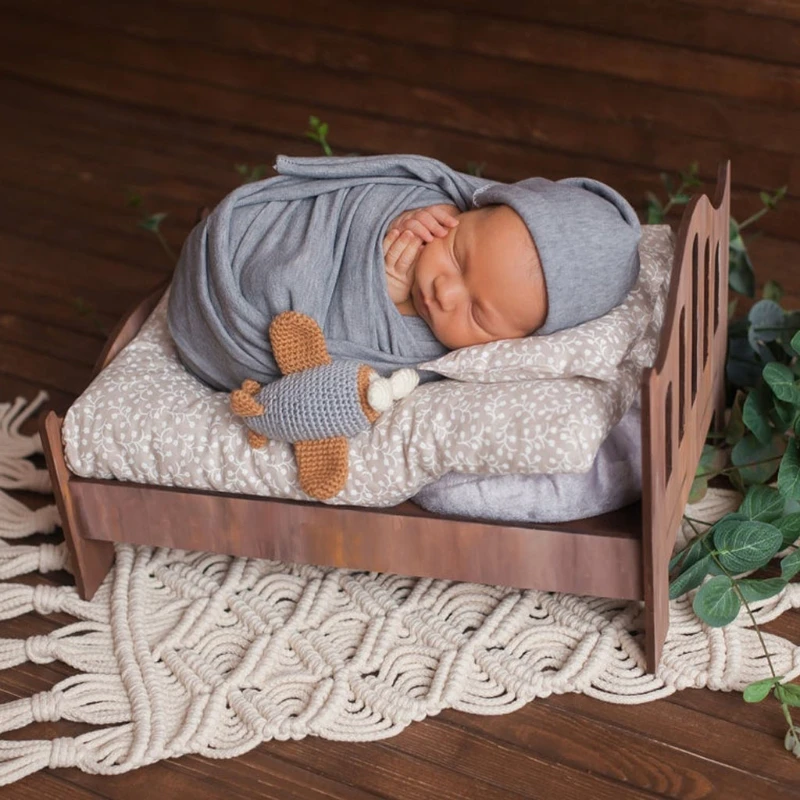 Basket and pillow for posing when taking photos for newborn, photography prop,  blanket,  quilt, soft, warm, decorated new baby souvenirs	