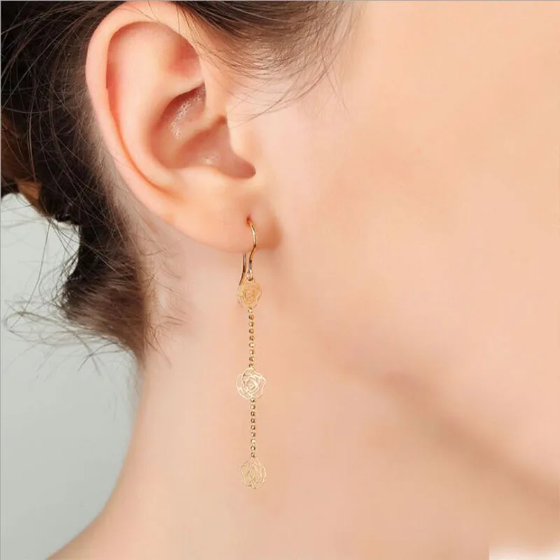 Classic Temperament Golden Rose Flower Pendant Earrings Jewelry Vintage Metal Hollow Carved Flower Earrings Accessories Gifts
