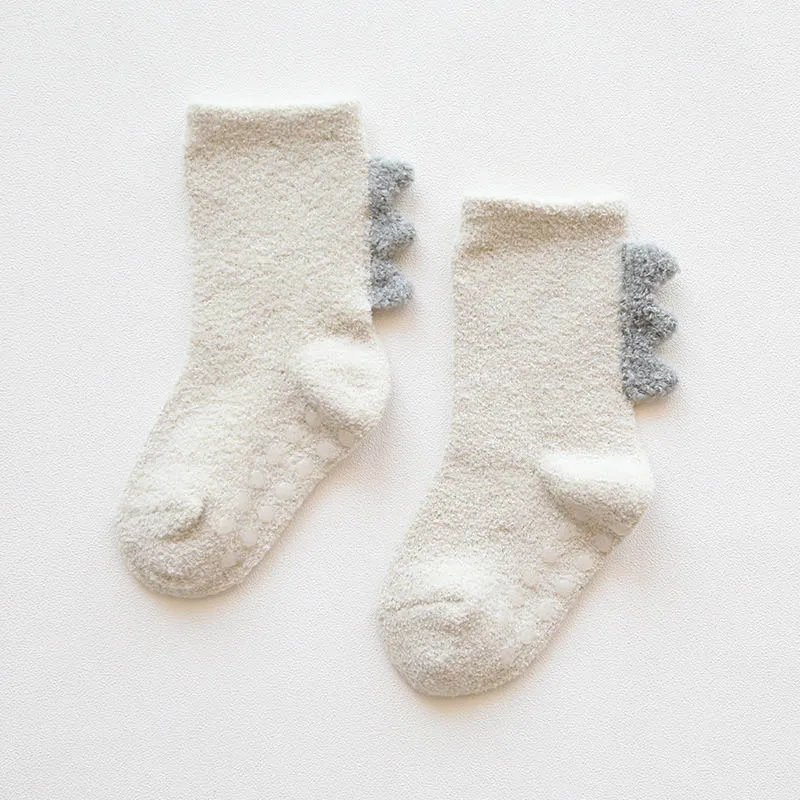 Зимние теплые носки для новорожденных; детские носки из кораллового флиса с героями мультфильмов; гольфы для новорожденных; нескользящие носки для малышей