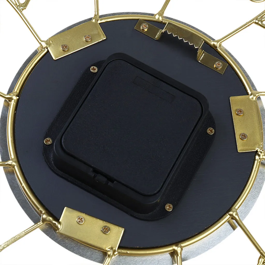 Настенные часы Современная мода кованые алмазные модные настенные часы спальня бесшумный металлический декор кухня клей гостиная room19AUG20