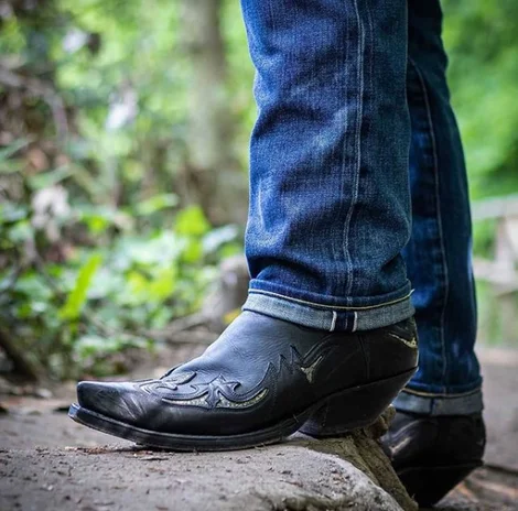 

Men's Shoes New for 2020 High Quality Men Pu Leather Western Safety Boots Male Vinage Classic Cowboy Boots Soulier Homme 4M666