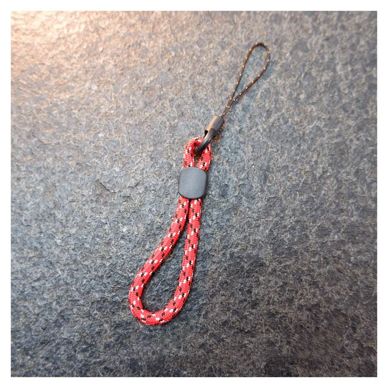 Compact Universal Lanyard - Stylish Strap