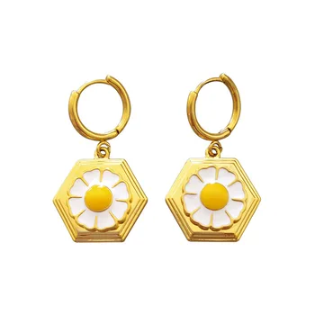 

Fashion Daisy Earrings Normcore Style Elegant Ear Stud European and American Popular Ear Pendant Flower Earrings