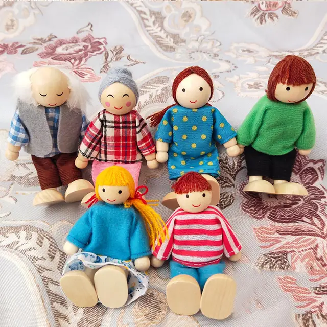 7Pcs/Set Cartoon Miniature Family Wooden Movable Jointed Doll Parent-child Toys Children Kids Gift Muppet Pretend Toys 1