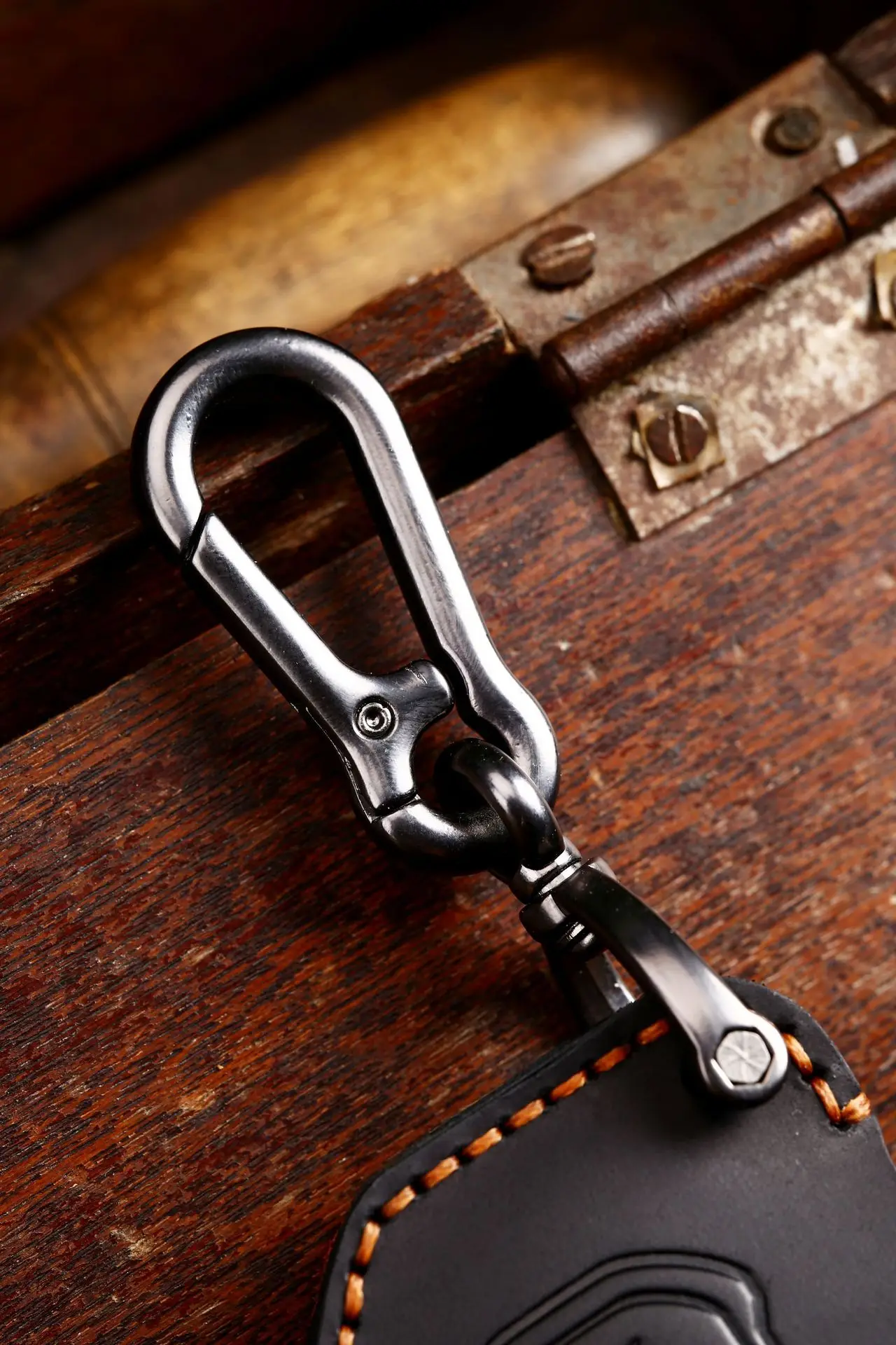 Custodia protettiva per chiave in pelle fatta a mano per proteggere le coperture per Jeep 2018 2019 Wrangler JL JLU 16 IMG_9380.JPG