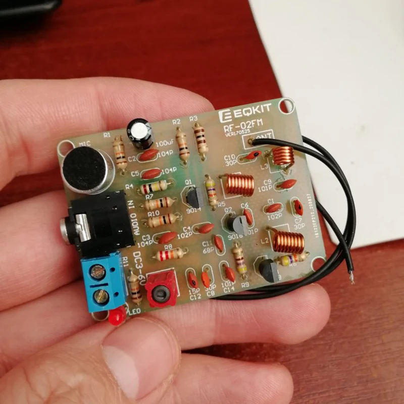 Módulo de rádio estéreo fm com microfone kit diy ajustável 88-108mhz transmissor sem fio dc 3v para aprendizagem prática de solda