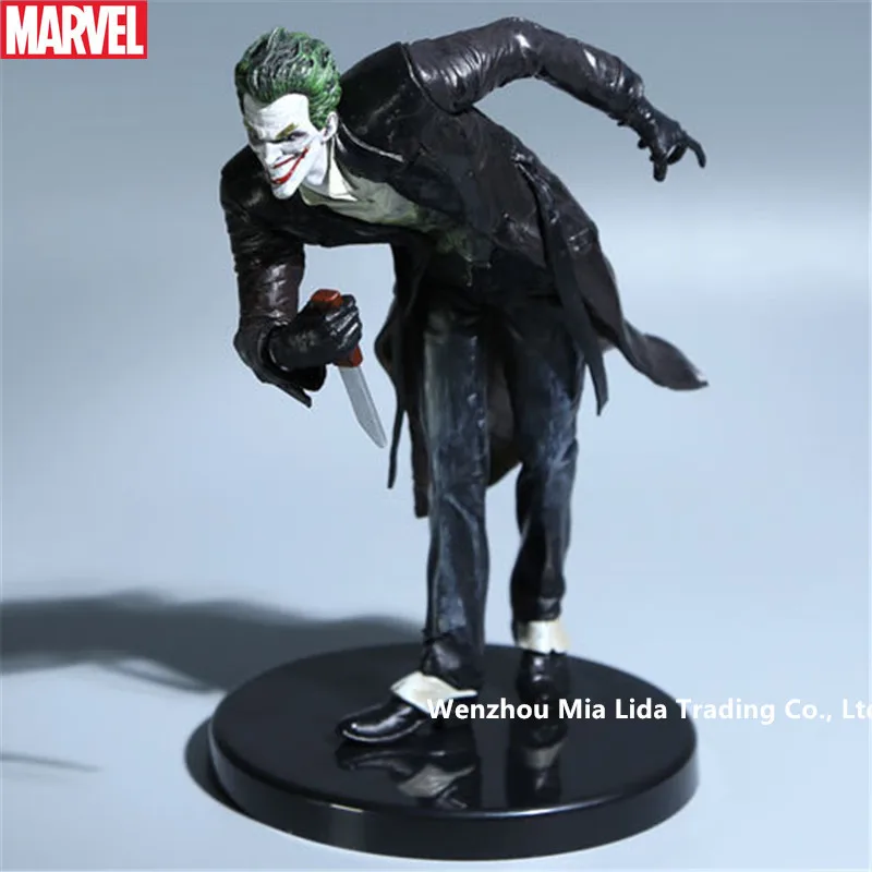 Hasbro DC Бэтмен: Arkham City модель Джокера куклы Подарки