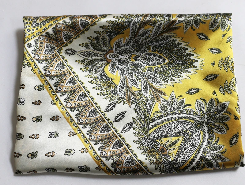 1 Meter x 1,48 Meter weicher Patchwork-Satin-Stoff für Schal- und Kleiderfutter, DIY-Material – Detail 8