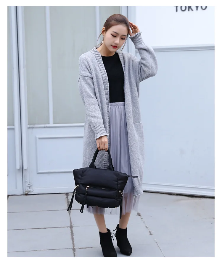 8359082940_1905295123