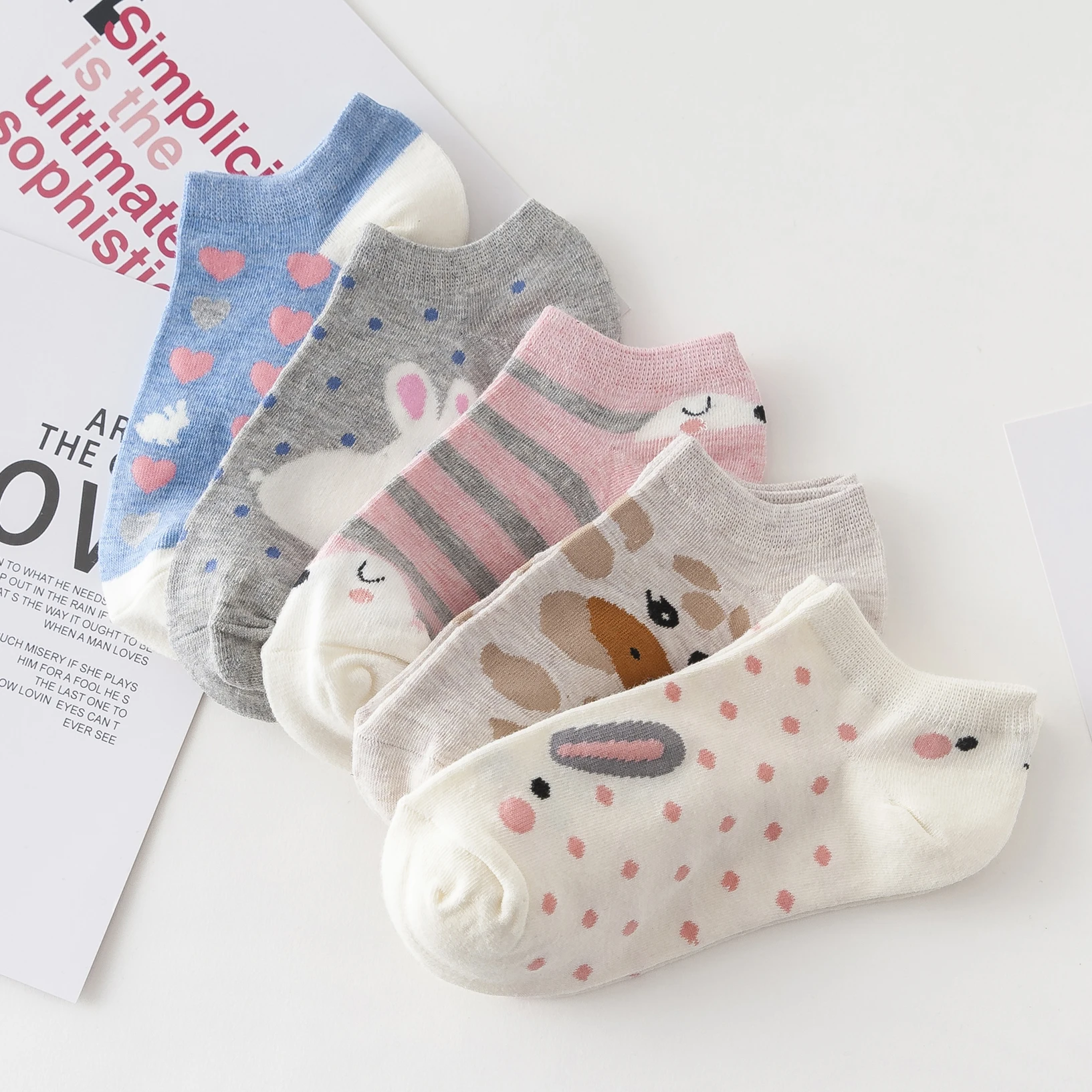 

Japanese Harajuku Cartoon Bunny Funny Ladies Ankle Cute Cotton Fashion Cool Trend Skateboard Women's Meis Art Animal Socks