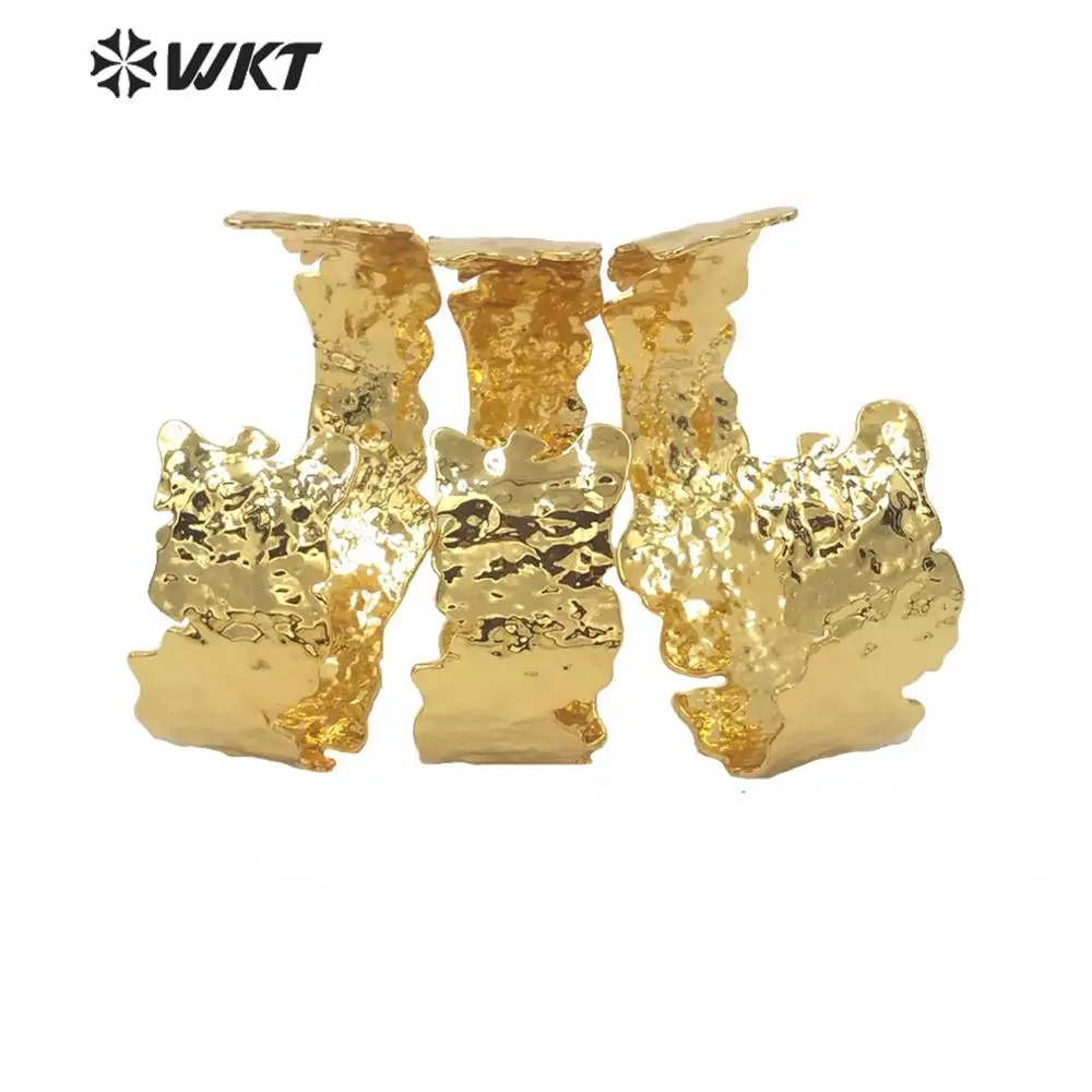 WT-B558 Big Size Bangle Irregular Width Design Hiphop Brass Bangle In Full Gold Plated Simple Style Women Jewelry Bangle 3