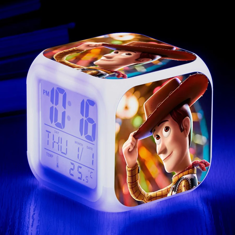 Toy story 4 buzz lightyear Вуди и Джесси будильник, светящийся светодиодный, изменение цвета, цифровые часы для детской комнаты, многофункциональные игрушки - Цвет: 22