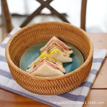 

Hadewoven Round Rattan Fruit Basket Wicker Food Tray Weaving Storage Holder Dinning Room Bowl MJ902