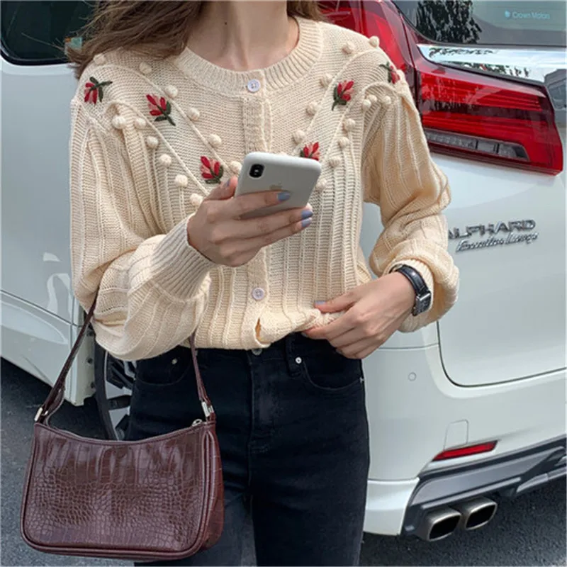 RUGOD Korean New Style O-neck Elegant Knitted Cardigan Flower Embroidery Sweaters Women Fashion