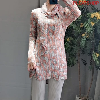 

2020 Spring Miyake Pleated Printed T-shirt Crew Neck Long Sleeve Large Size Slimming Fit Elegant Tops Send Scarf vintage