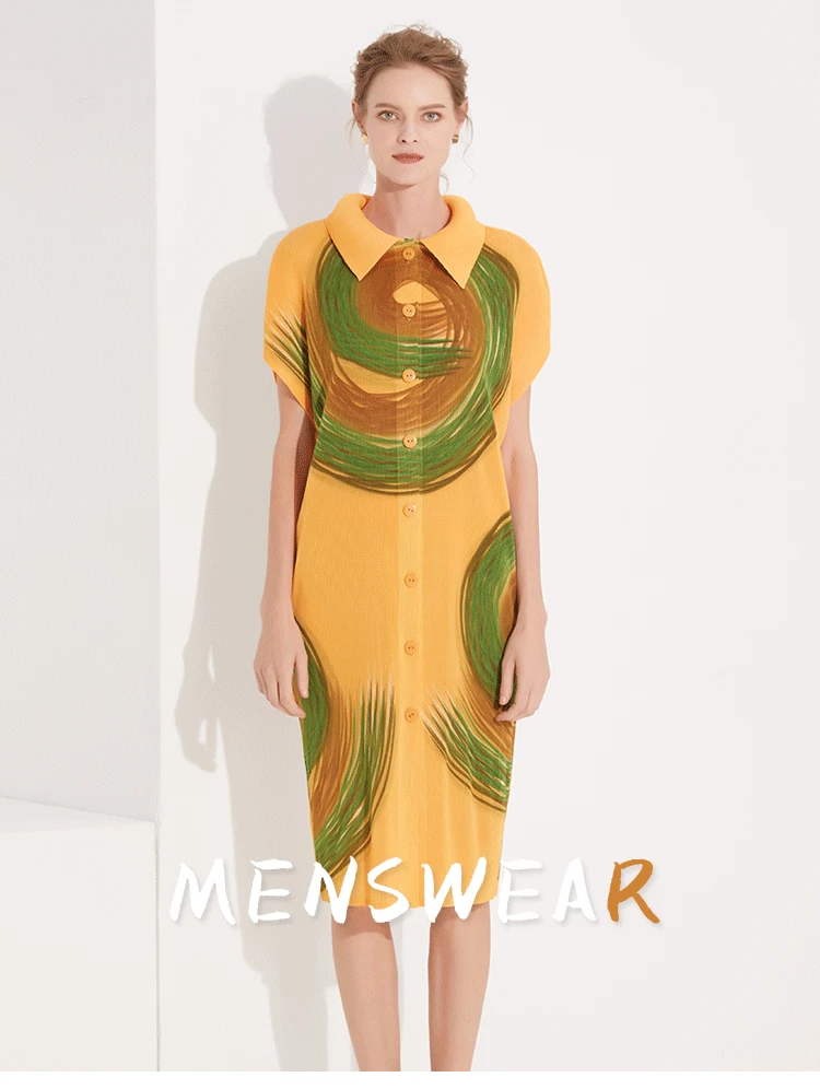 Plus Size Dress Summer Women Original Design Printed Turn Down Collar Batwing Sleeves Loose Elastic Miyake Pleated Dress