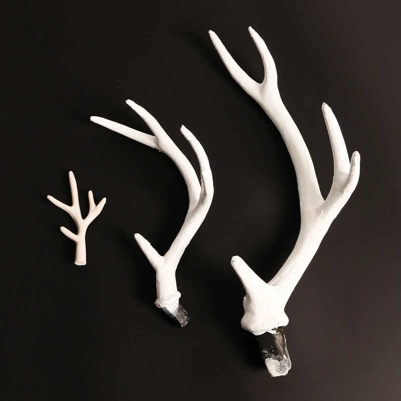 Simulation Plastic Deer Antlers Decor Cosplay Black Deer Antlers Artificial Horn Headband DIY Accessory Halloween Props