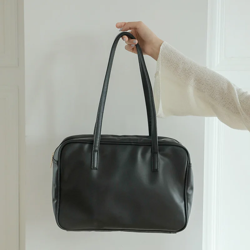 

Bags Women 2020 New Korean College Wind Single Shoulder ins Ultra-fire Large Capacity 100 Underarm Hand Bags
