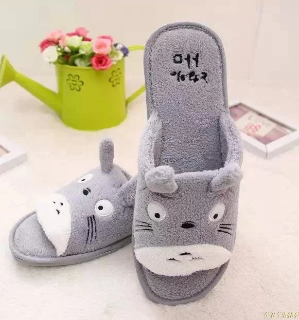 Totoro/Зимние плюшевые домашние тапочки с рисунком для пары; милые домашние тапочки; нескользящие теплые тапочки для спальни; totoro - Цвет: light grey