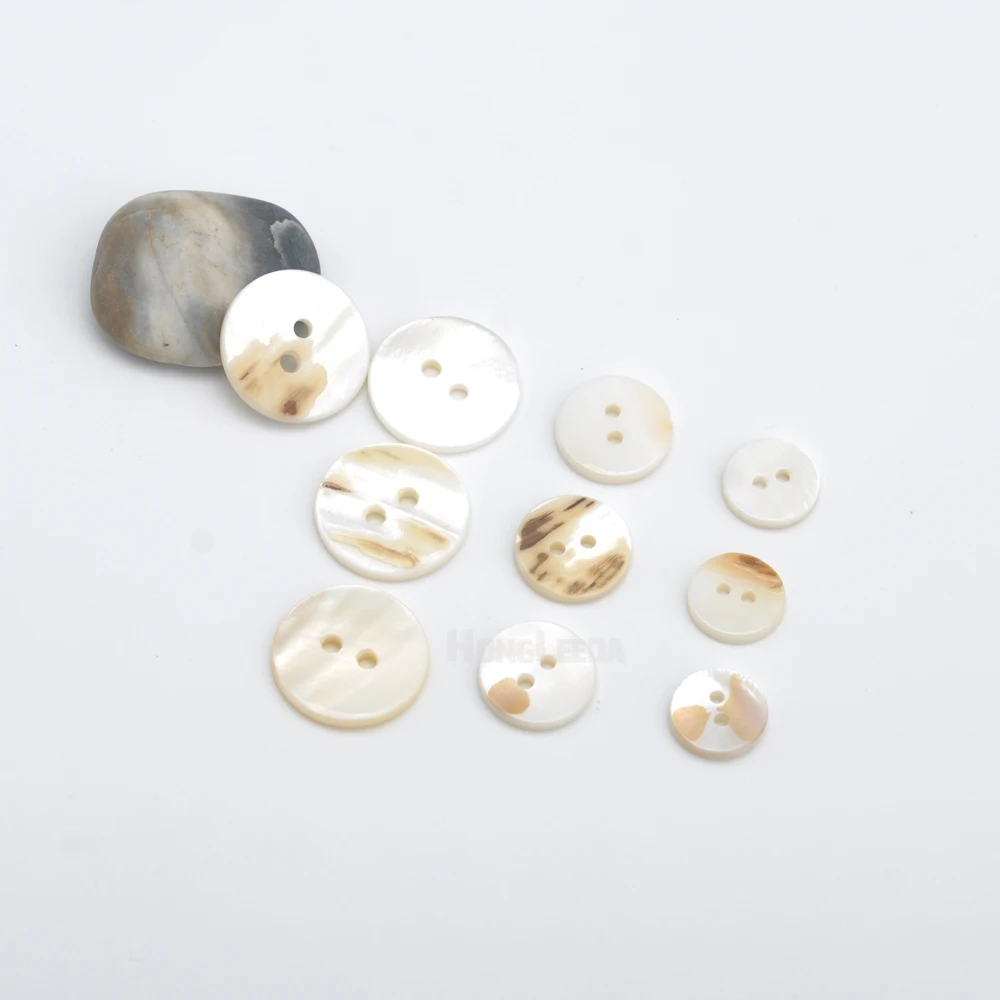 100pcs/lot real Natural shell buttons 10mm/15mm/20mm 2-hole flat mother of pearl buttons thick button free shipping SHELL006 3