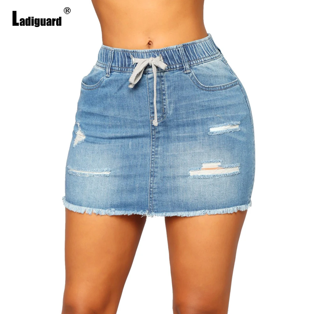 2024 Sexy Denim Skirt Women Casual Drawstring Short Skirts Ladies Slim Fit Clubwear Fashion Hole Ripped Skirts Womens Streetwear