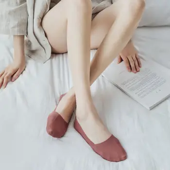 

1 Pair New Summer Socks For Women Girls Solid Color Boat Rubber Band Non-slip Invisible Socks Boat Ladies Socks Invisible B1L3