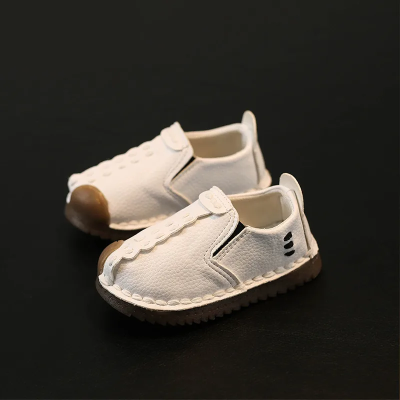 Scsech/детская кожаная обувь для мальчиков; весенние кроссовки с мягкой подошвой; модная прошитая Осенняя повседневная обувь для детей; LSH07