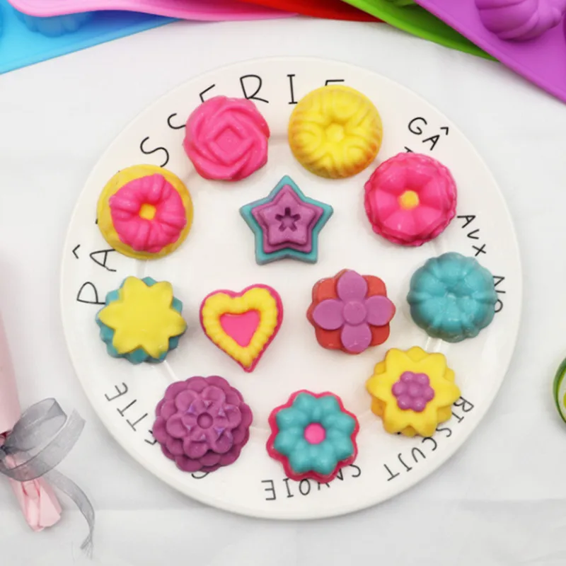Dog Paw Heart Shape Halloween Chocolate Cake Mooncake Soap Silicone Mold DIY Fondant Decorating Baking Tool Mother's Day Gifts