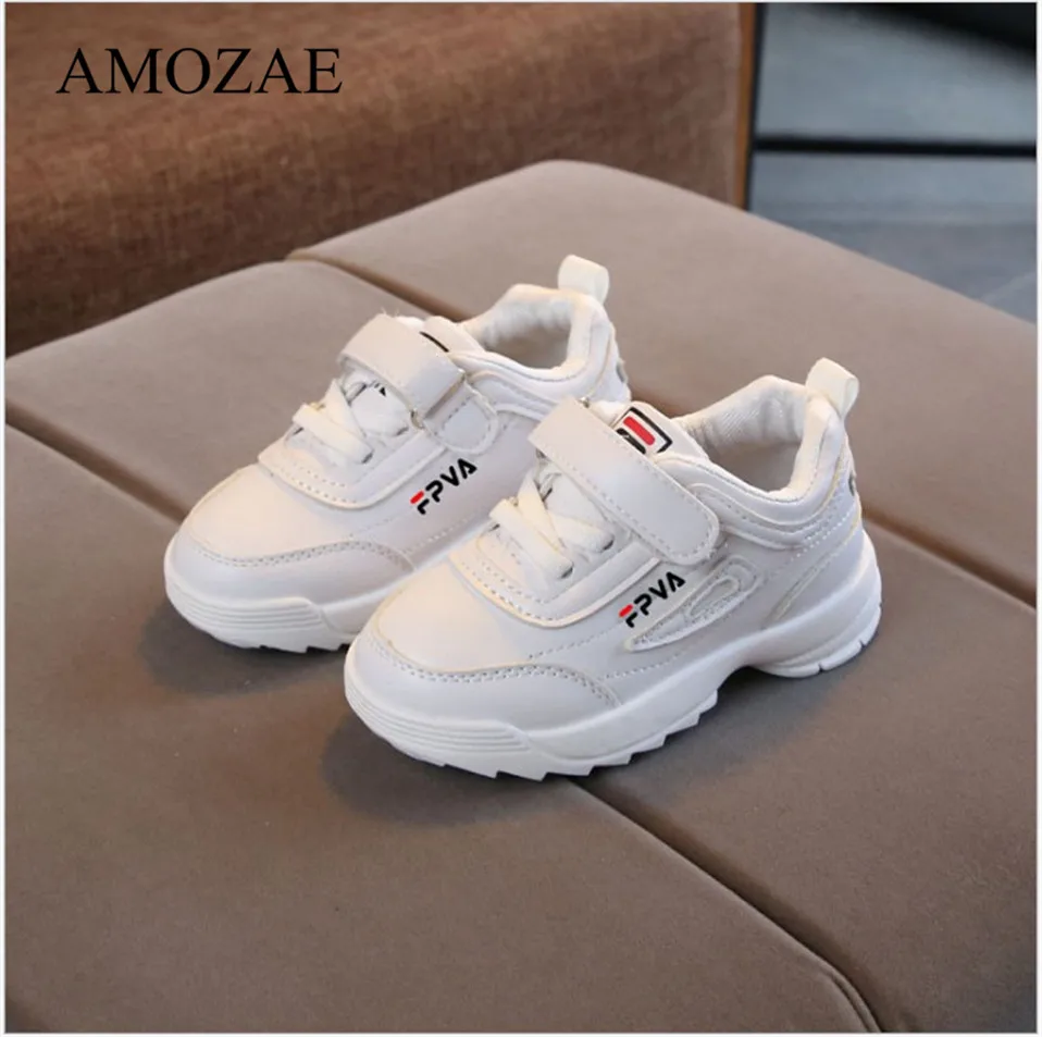 

Child Sport Shoes Spring Luminous Fashion Breathable Kids Boys Net Shoes Girls Anti-Slippery Sneakers With Light Running Shoes